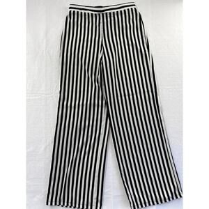 Women’s Forever 21 Black & White Striped Pants Sz S